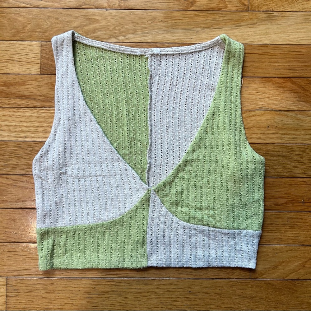 Green & White Harley Quinn Style Crop Top Size Large